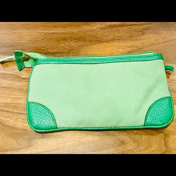 Small green pouch - Picture 3 of 7